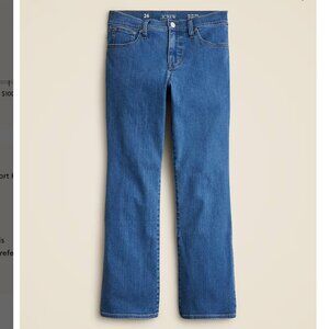 NWT J. Crew Mid-rise kickout jean in ELAINE WASH Size 28